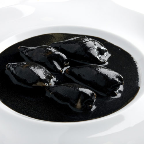 Chipirón relleno en su tinta