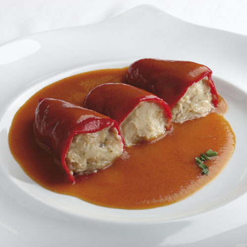Pimiento relleno de bacalao en salsa