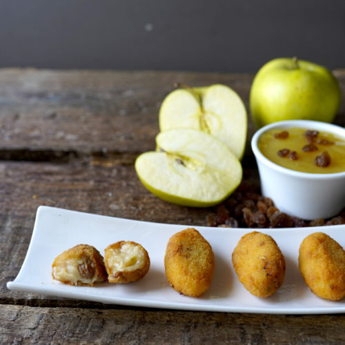 Croqueta compota de manzana y pasas